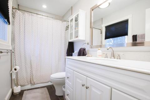 4227 E Penn Ct, Bloomington, IN 47408 photo 12
