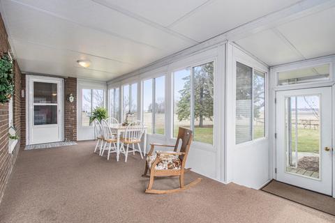 69416 Beech Rd, Nappanee, IN 46550 photo 4