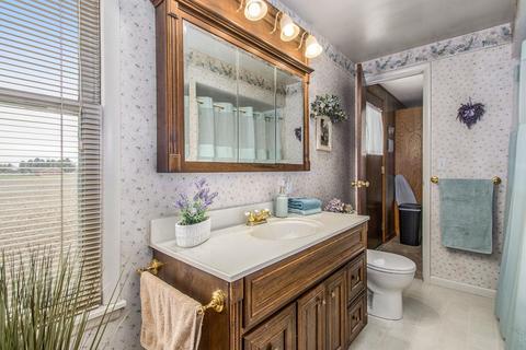 69416 Beech Rd, Nappanee, IN 46550 photo 11