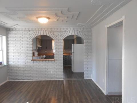 304 E Walnut St, Odon, IN 47562 photo 6