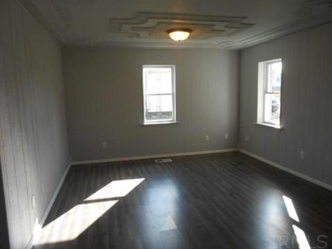 304 E Walnut St, Odon, IN 47562 photo 4