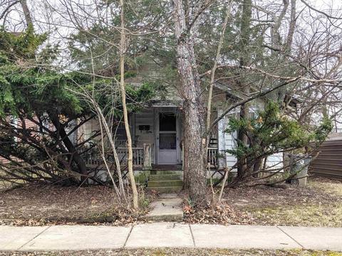 204 E Vermilya Ave, Bloomington, IN 47401 photo 1
