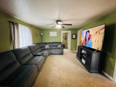 322 E Jefferson St, Fairmount, IN 46928 photo 3