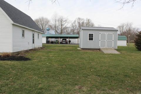 604 E 3rd St, Brookston, IN 47923 photo 9
