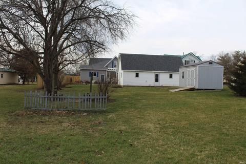 604 E 3rd St, Brookston, IN 47923 photo 6