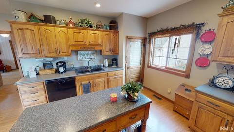 604 E 3rd St, Brookston, IN 47923 photo 21