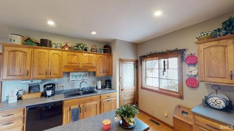 604 E 3rd St, Brookston, IN 47923 photo 26