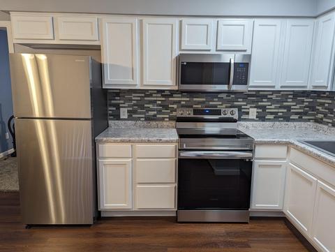 112 Maxton Dr, Butler, IN 46721 photo 13