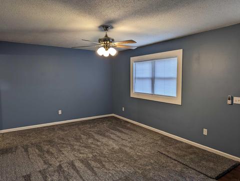 112 Maxton Dr, Butler, IN 46721 photo 6