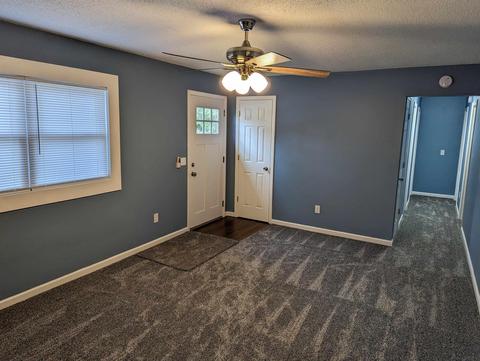 112 Maxton Dr, Butler, IN 46721 photo 5