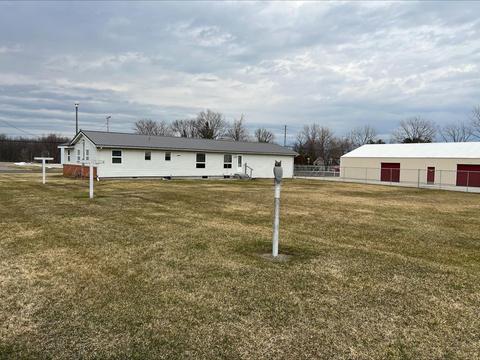 8127 E Mcclintic Rd, Syracuse, IN 46567 photo 4