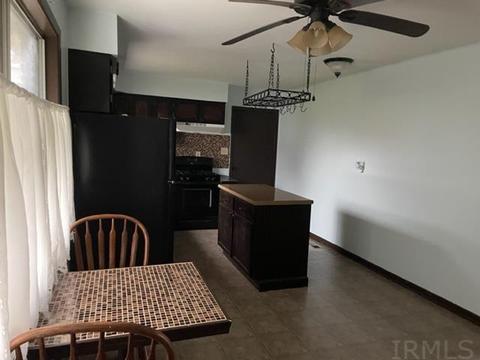 702 E 7th St, Fowler, IN 47944 photo 6