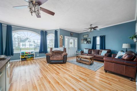 212 S Broad St, Mooreland, IN 47360 photo 5