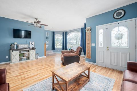 212 S Broad St, Mooreland, IN 47360 photo 6