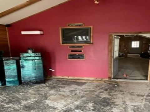 6627 N Sr 65 Rd, Hazleton, IN 47640 photo 4