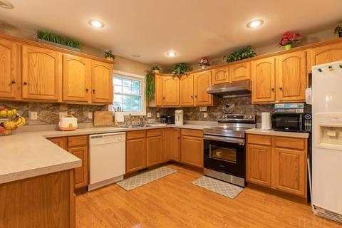 4237 S Clear View Dr, Bloomington, IN 47403 photo 8