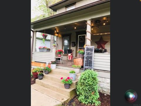 407 E 7th St, Auburn, IN 46706 photo 2