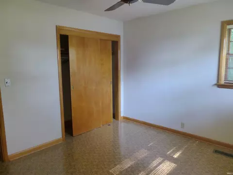 933 Hopf Ave, Jasper, IN 47546 photo 9