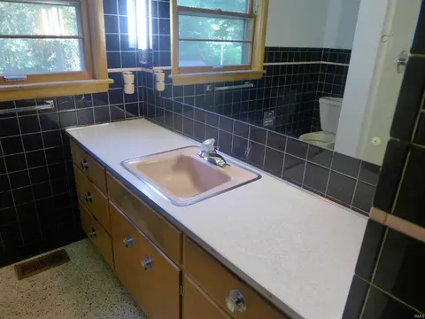 933 Hopf Ave, Jasper, IN 47546 photo 12