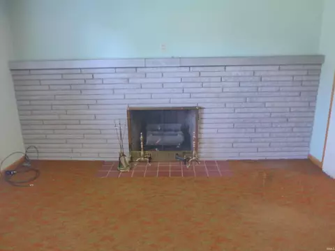 933 Hopf Ave, Jasper, IN 47546 photo 2
