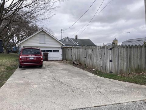 304 E Cherry St, Bluffton, IN 46714 photo 25