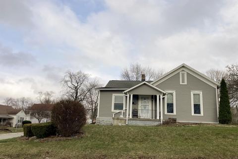 304 E Cherry St, Bluffton, IN 46714 photo 1