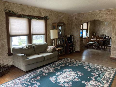 304 E Cherry St, Bluffton, IN 46714 photo 10