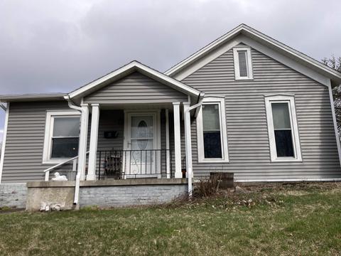 304 E Cherry St, Bluffton, IN 46714 photo 5