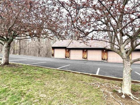 1842 Eagle Bay Dr, Bloomington, IN 47401 photo 8