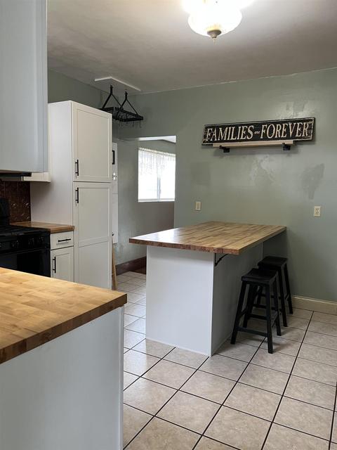 813 W Oak St, Mitchell, IN 47446 photo 8