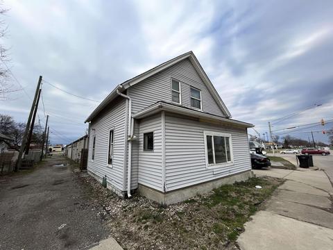 1949 E Calvert St, South Bend, IN 46613 photo 3