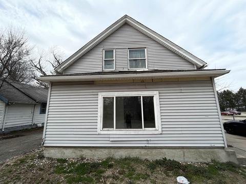 1949 E Calvert St, South Bend, IN 46613 photo 2