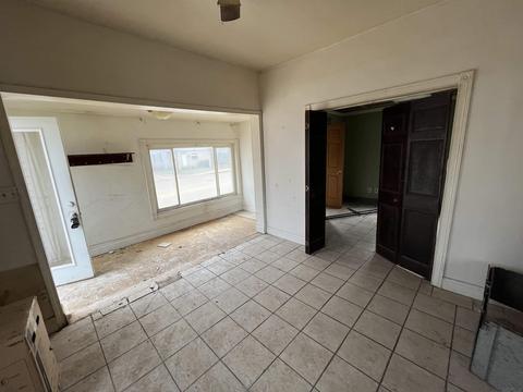 1949 E Calvert St, South Bend, IN 46613 photo 5