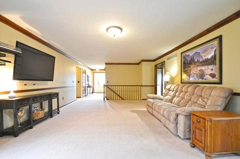 52388 Silverleaf Ct, Granger, IN 46530 photo 7
