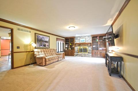 52388 Silverleaf Ct, Granger, IN 46530 photo 6