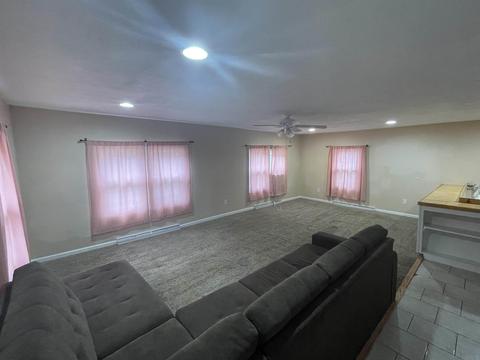 412 N High St, Lagrange, IN 46761 photo 3