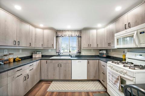 10313 Brummit Rd, Granger, IN 46530 photo 10