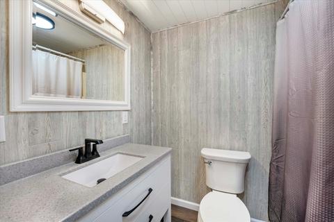 10313 Brummit Rd, Granger, IN 46530 photo 15