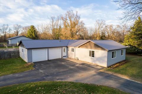10313 Brummit Rd, Granger, IN 46530 photo 1