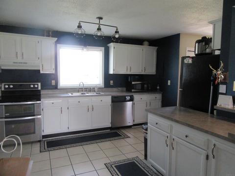 1405 Eglin Ave, Peru, IN 46970 photo 5