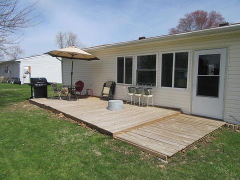 1405 Eglin Ave, Peru, IN 46970 photo 3