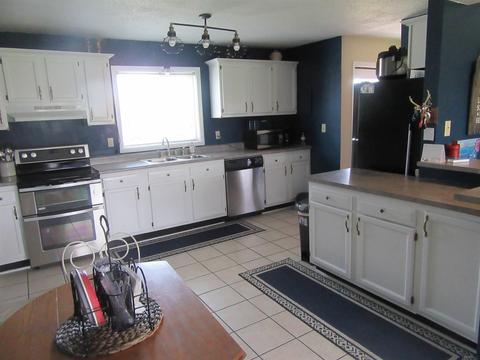 1405 Eglin Ave, Peru, IN 46970 photo 6