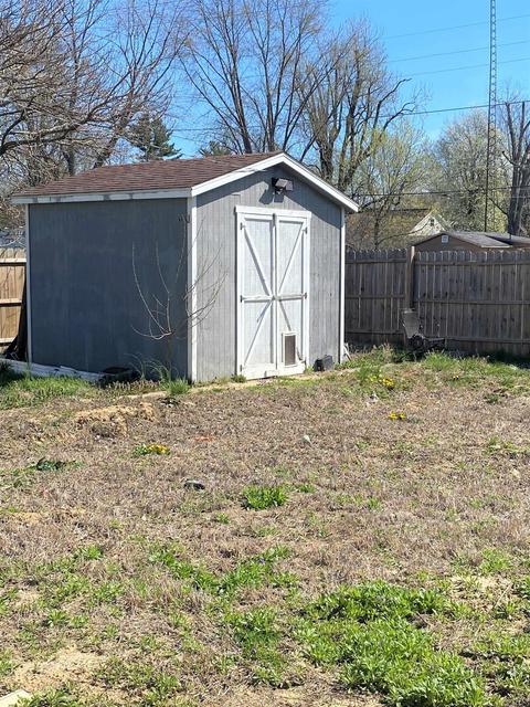 325 S State St, Sullivan, IN 47882 photo 2
