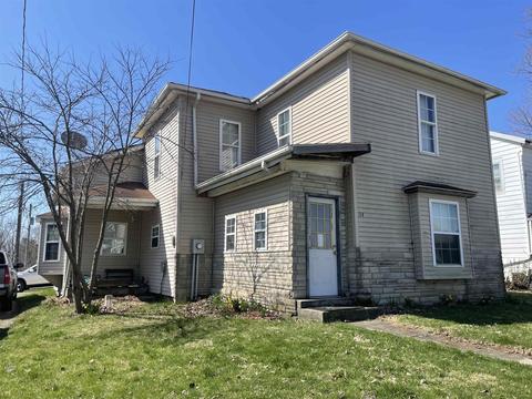 114 E Main St, Larwill, IN 46764 photo 1