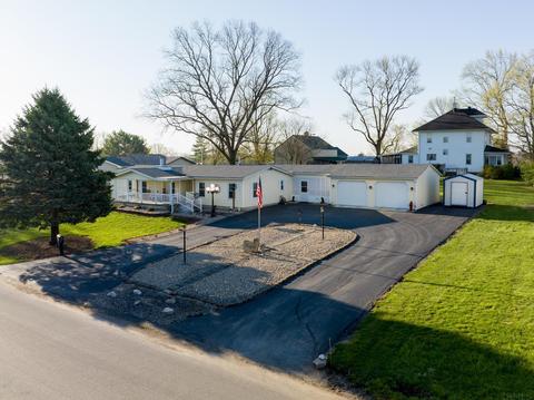 1248 Orchard St, Mitchell, IN 47446 photo 4