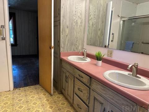 415 E Franklin St, Delphi, IN 46923 photo 14