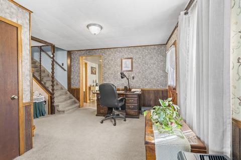 105 E 8th St, Warren, IN 46792 photo 7
