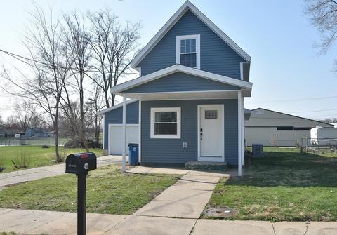 422 E Maple St, Bremen, IN 46506 photo 1