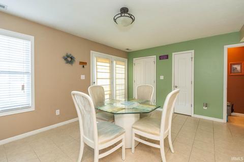 2812 E Bressingham Way, Bloomington, IN 47401 photo 8