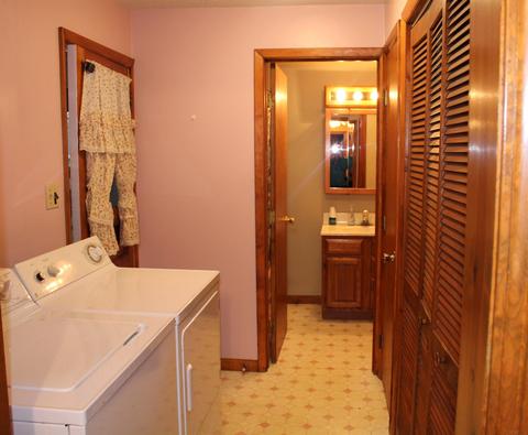 1121 4th St, Covington, IN 47932 photo 21